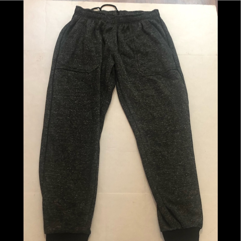 Men’s joggers